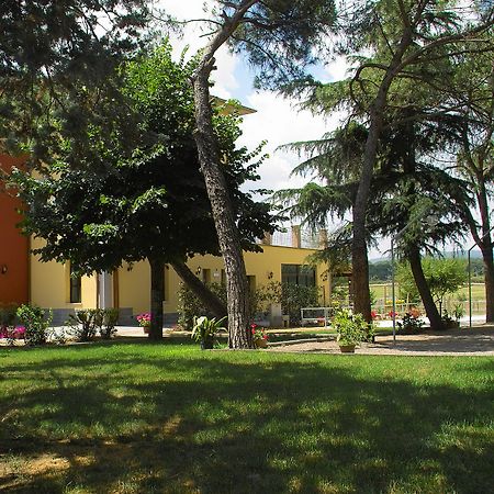 Hotel Tiziana Montepulciano Stazione Exterior foto