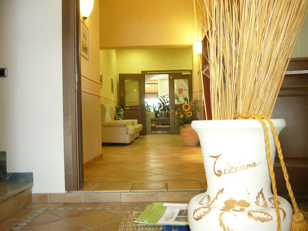 Hotel Tiziana Montepulciano Stazione Exterior foto