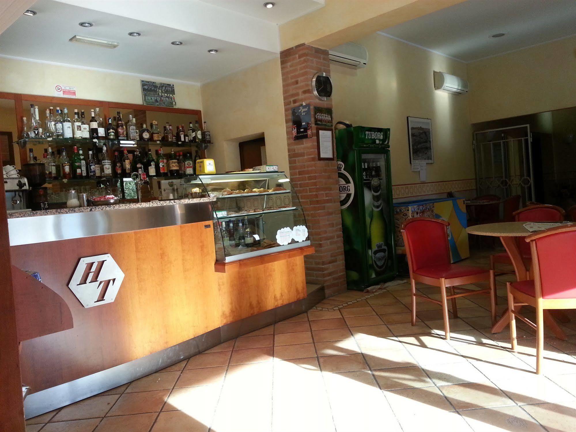 Hotel Tiziana Montepulciano Stazione Exterior foto