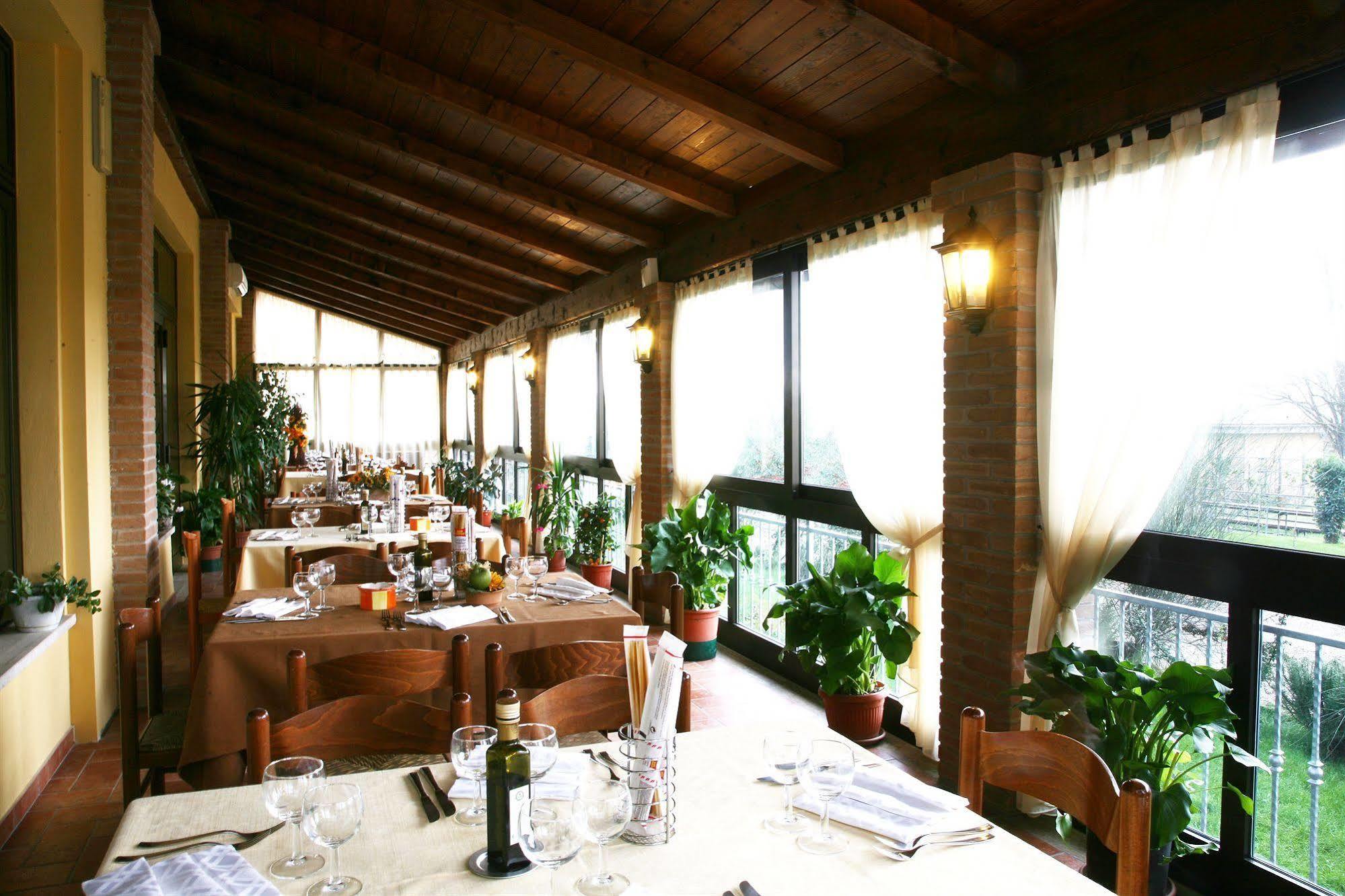 Hotel Tiziana Montepulciano Stazione Exterior foto